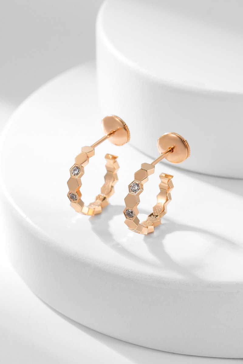 CHAUMET